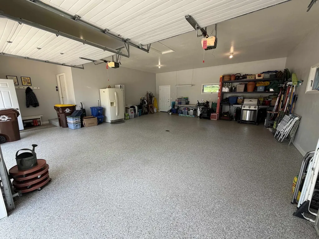 2414 Spruce Wood Dubuque IA 52002