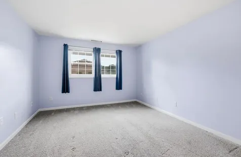 2335 Coventry Dubuque IA 52001