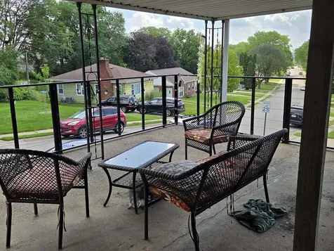 2705 Asbury Dubuque IA 52001