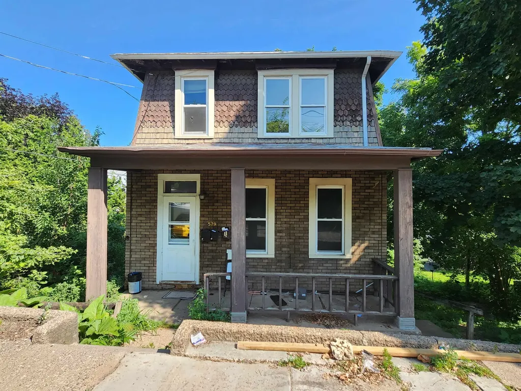 567 Quigley Dubuque IA 52001