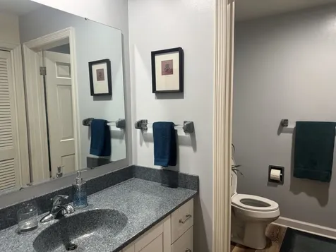 2335 Coventry Dubuque IA 52001