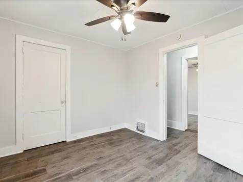 1227 Elm Dubuque IA 52001