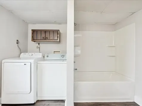 1227 Elm Dubuque IA 52001