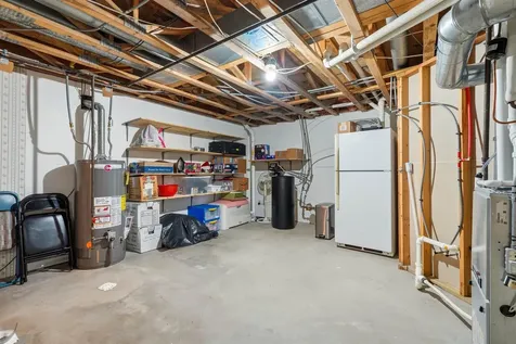 1320 N 5th Manchester IA 52057-0000
