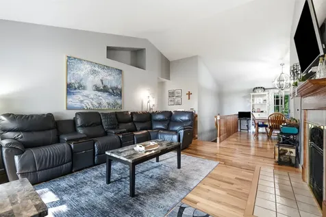 1320 N 5th Manchester IA 52057-0000