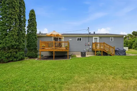 333 Valeria Dubuque IA 52001