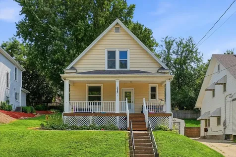 312 Lowell Dubuque IA 52001