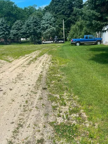 915 Washington Lamont IA 50650