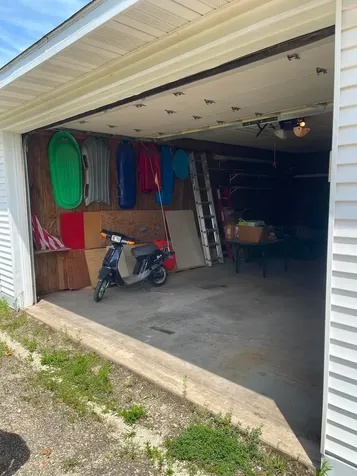 915 Washington Lamont IA 50650