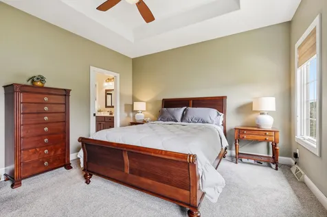 6122 Amber Ridge Dubuque IA 52002