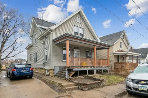 2268 Washington Dubuque IA 52001