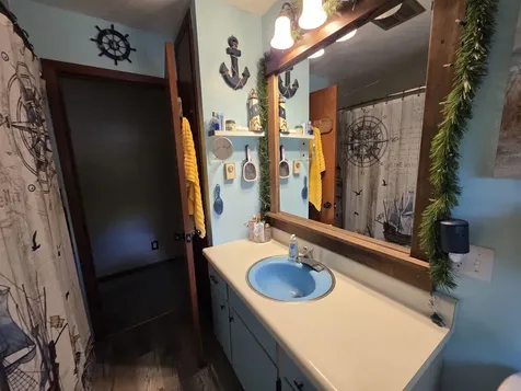 309 NE Second Elkader IA 52043