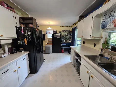 309 NE Second Elkader IA 52043