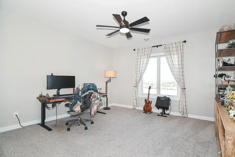 14481 Keegan Dubuque IA 52002
