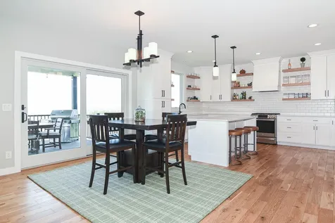 14481 Keegan Dubuque IA 52002