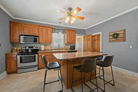 628 1st Avenue W. Dyersville IA 52040