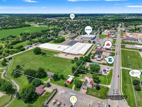 1430 SE 9th Dyersville IA 52040