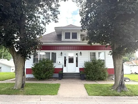 504 S 4th Bellevue IA 52031