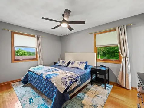 2750 N Grandview Dubuque IA 52001