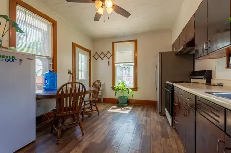 2665 White Dubuque IA 52001