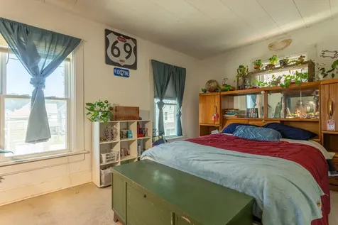 2665 White Dubuque IA 52001