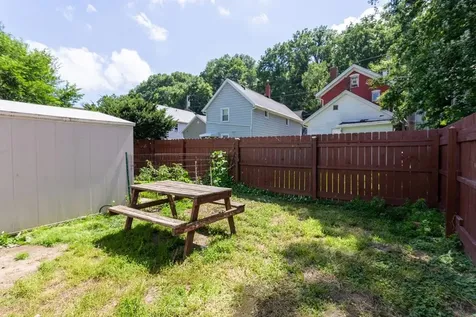 2665 White Dubuque IA 52001