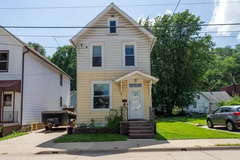 2665 White Dubuque IA 52001