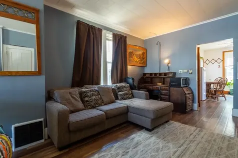 2665 White Dubuque IA 52001