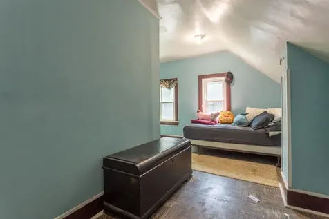 2665 White Dubuque IA 52001