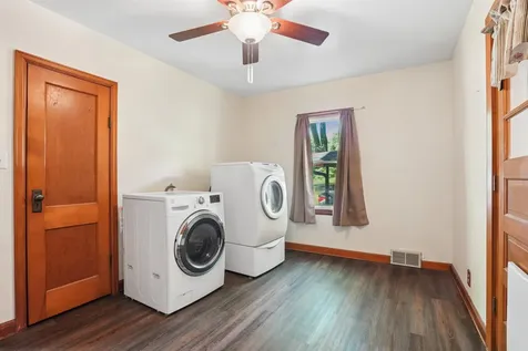 855 Kirkwood Dubuque IA 52001
