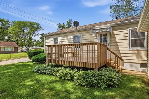 2010 Deborah Dubuque IA 52001