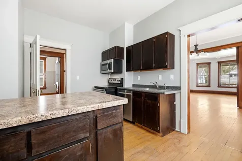 703 Caledonia Dubuque IA 52001