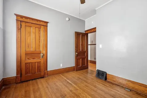 703 Caledonia Dubuque IA 52001
