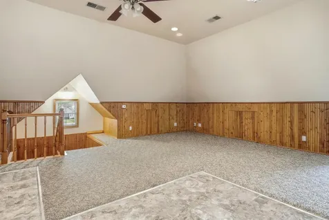 703 Caledonia Dubuque IA 52001