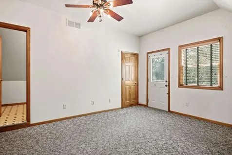 703 Caledonia Dubuque IA 52001