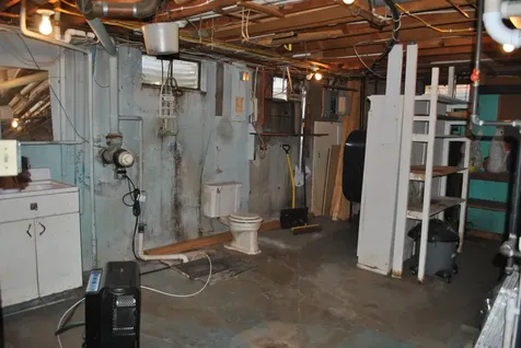 919 N Second Guttenberg IA 52052