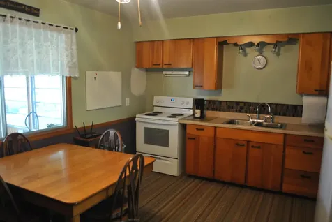 919 N Second Guttenberg IA 52052