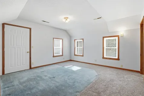 2035 Jansen Dubuque IA 52001