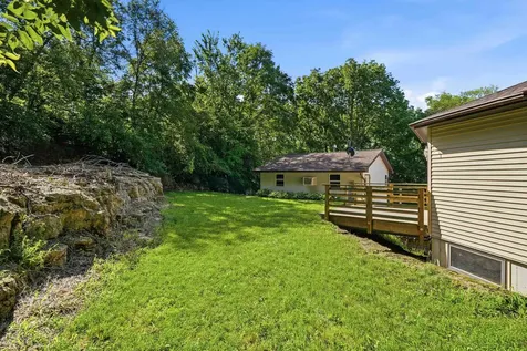 2035 Jansen Dubuque IA 52001