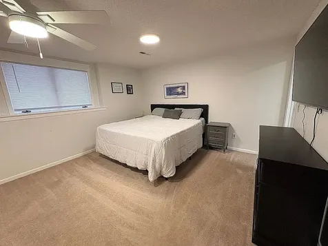 2355 Clarke Crest Dubuque IA 52001
