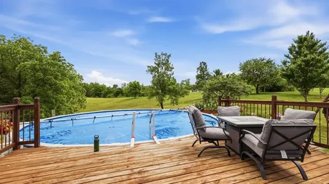 1763 St. Catherine Bellevue IA 52031