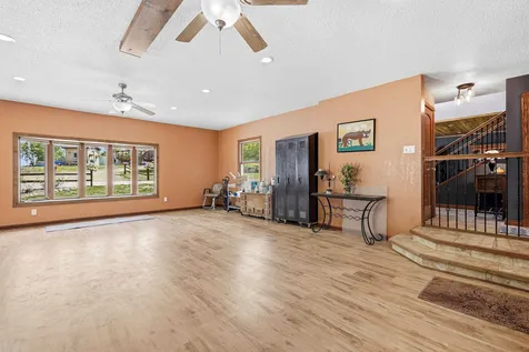 1763 St. Catherine Bellevue IA 52031