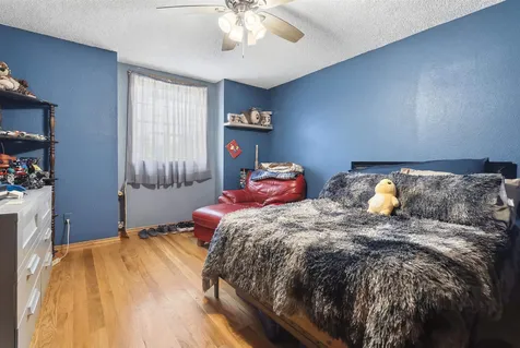 1763 St. Catherine Bellevue IA 52031