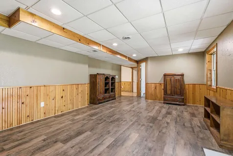 1763 St. Catherine Bellevue IA 52031