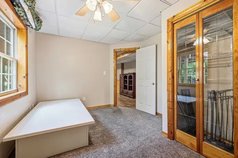 1763 St. Catherine Bellevue IA 52031