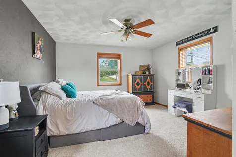 403 5th Delhi IA 52223
