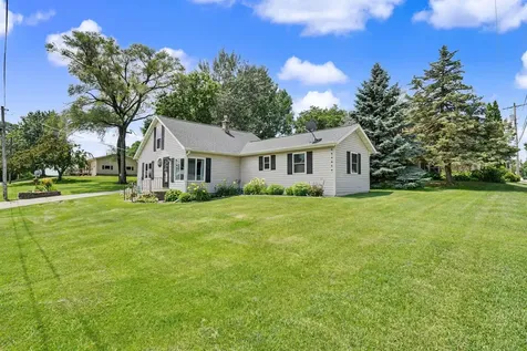 403 5th Delhi IA 52223