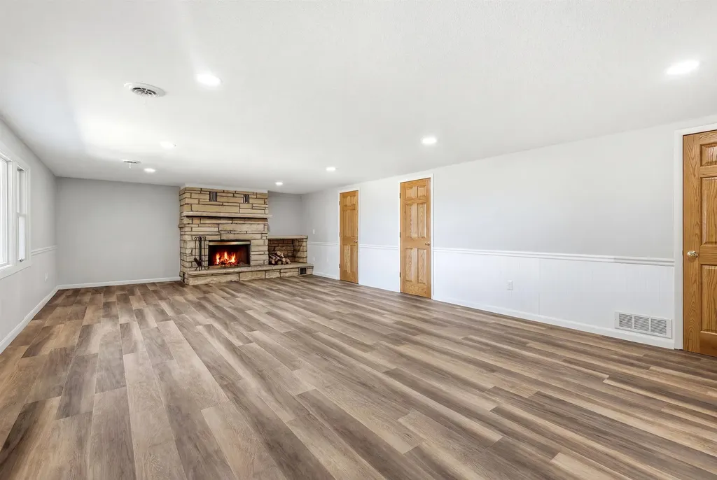 3409 Daniels Dubuque IA 52002