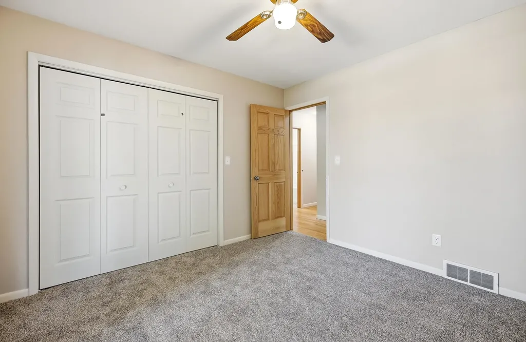 3409 Daniels Dubuque IA 52002