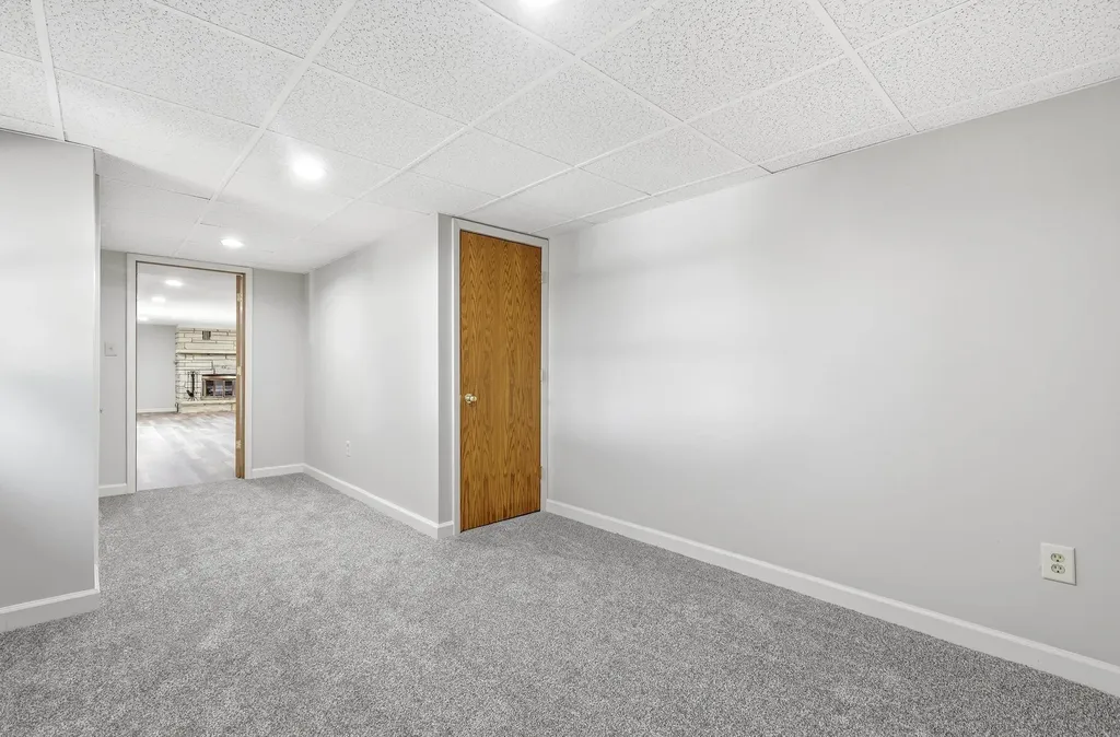 3409 Daniels Dubuque IA 52002